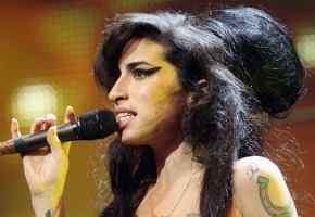 Airdate: Bio Remembers: Amy Winehouse | TV Tonight